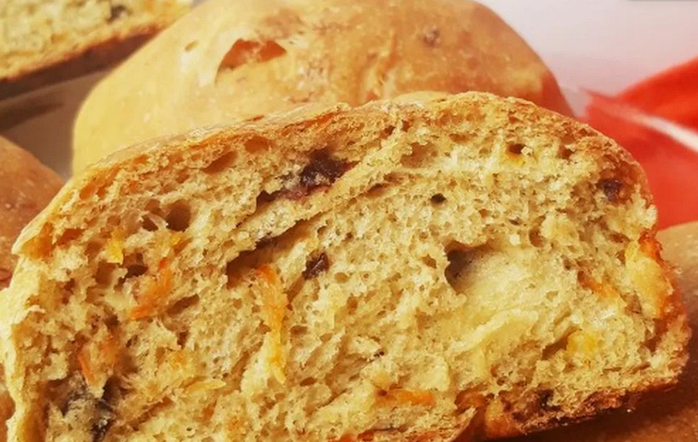 Булочки с морковью и льном